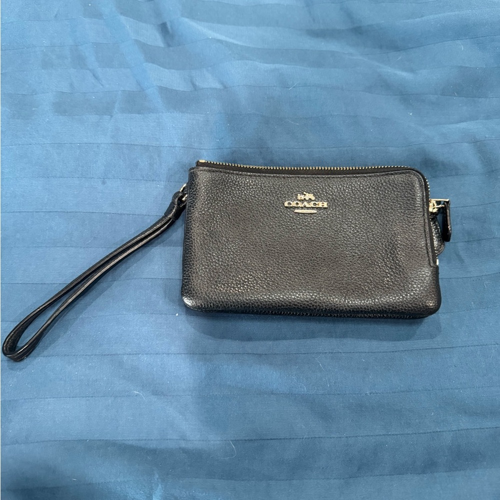 Coach Pebble •Black • Leather Double Zipper Wristlet